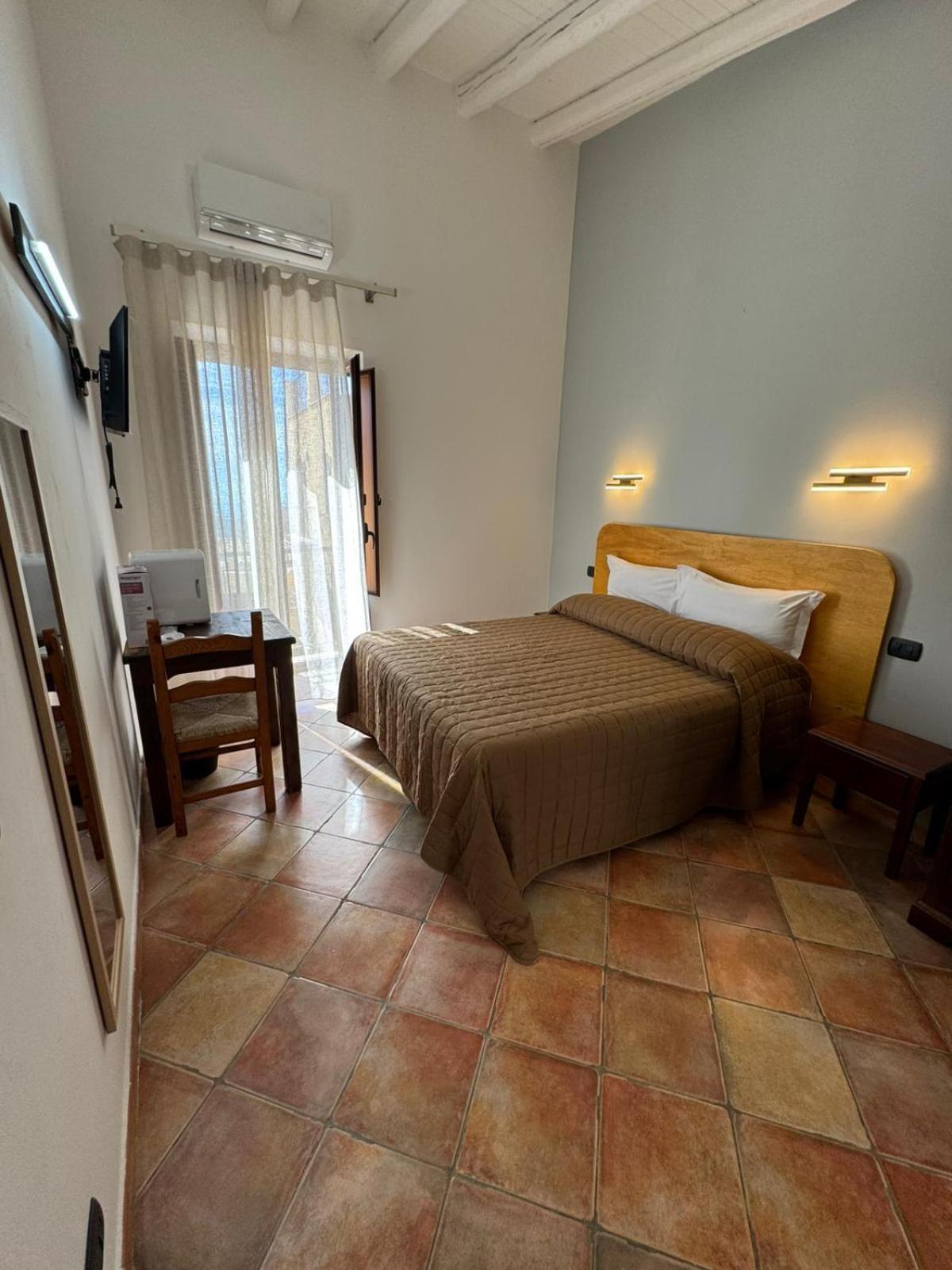 Le Scalette Del Centro Hotell Agrigento Exteriör bild